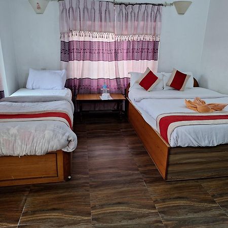 Hotel Shiva'S Dream Sauraha Exterior foto