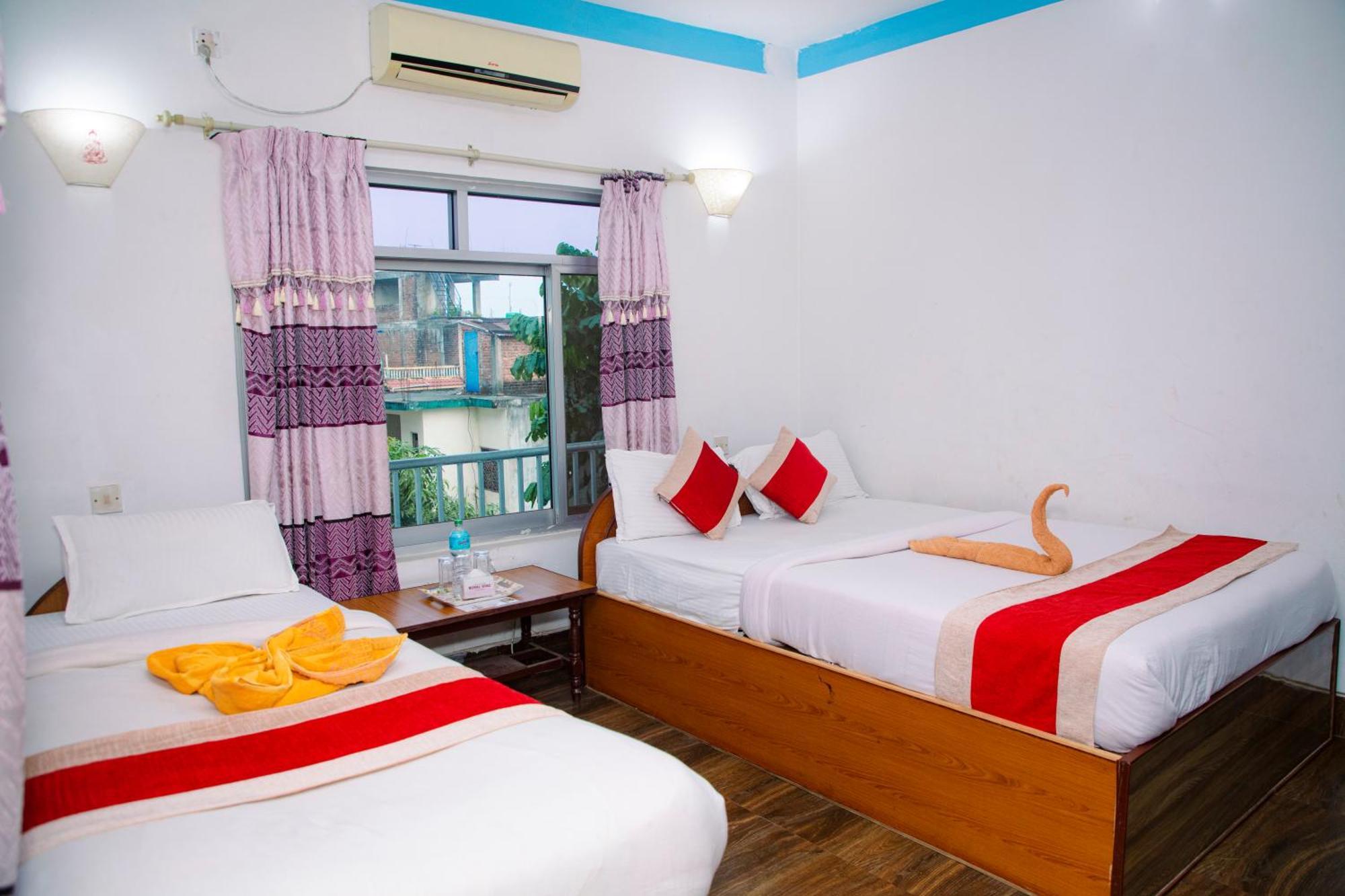 Hotel Shiva'S Dream Sauraha Exterior foto